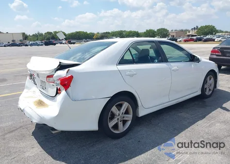 2014 Toyota Camry Se from USA, damaged, VIN 4T1BF1FK4EU833494